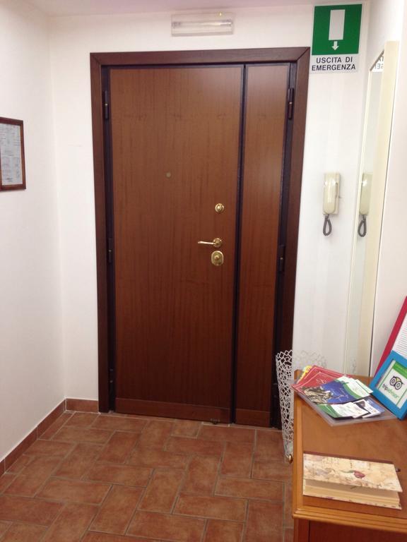 로마 Casa Degli Ubaldi B&B 외부 사진